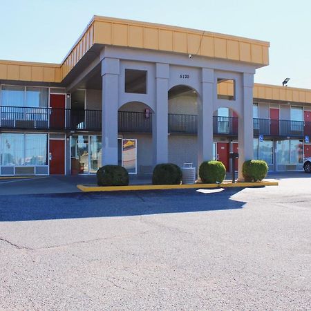 Econo Lodge Paducah West I-24 Екстериор снимка