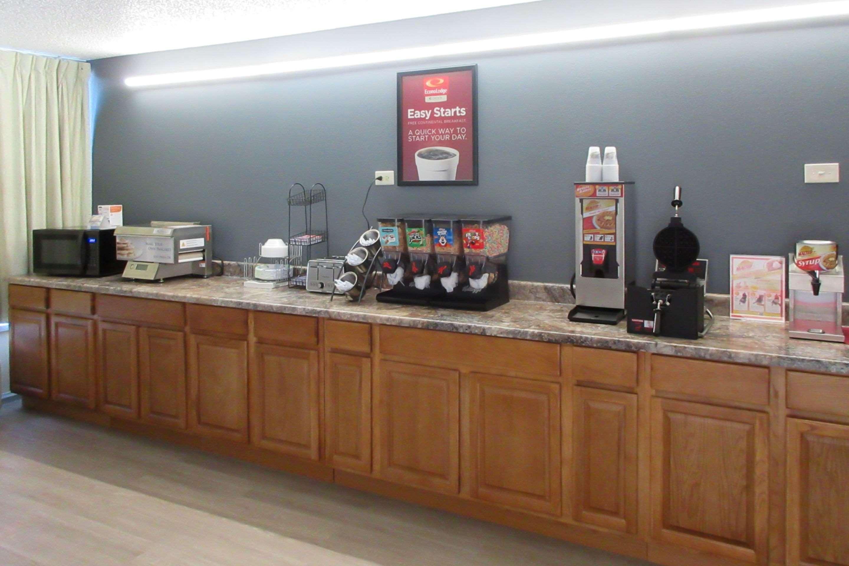 Econo Lodge Paducah West I-24 Екстериор снимка